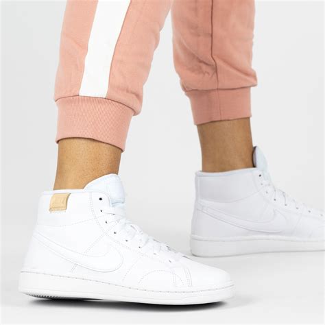 nike dames schoenen outlet|witte sneakers voor dames.